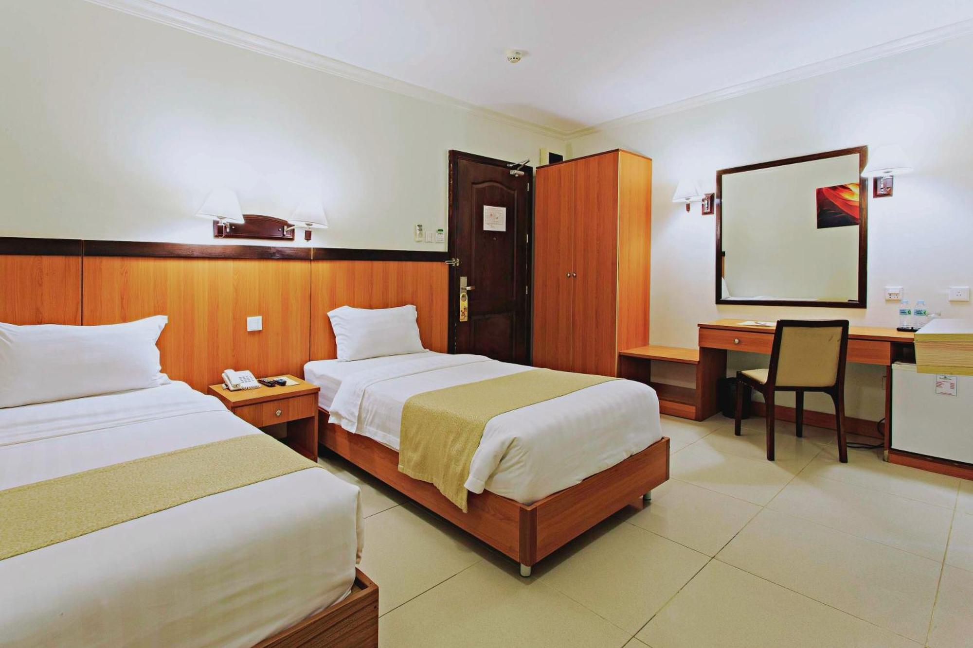 The Orchard Cebu Hotel & Suites Powered By Cocotel Mandaue Eksteriør billede