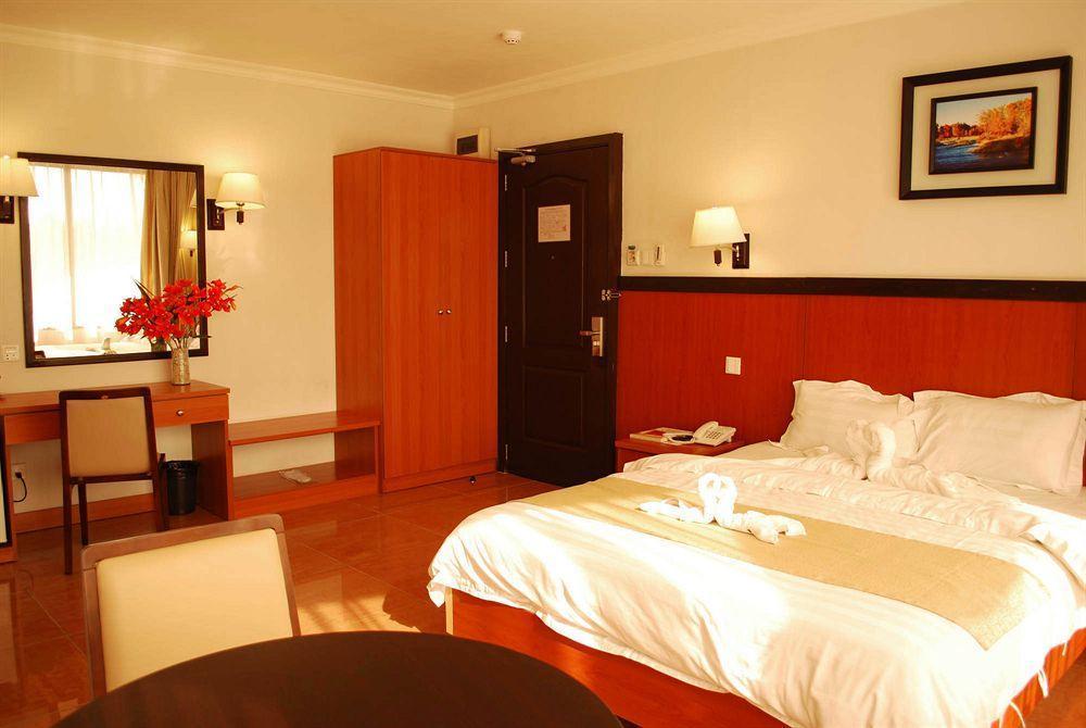 The Orchard Cebu Hotel & Suites Powered By Cocotel Mandaue Eksteriør billede