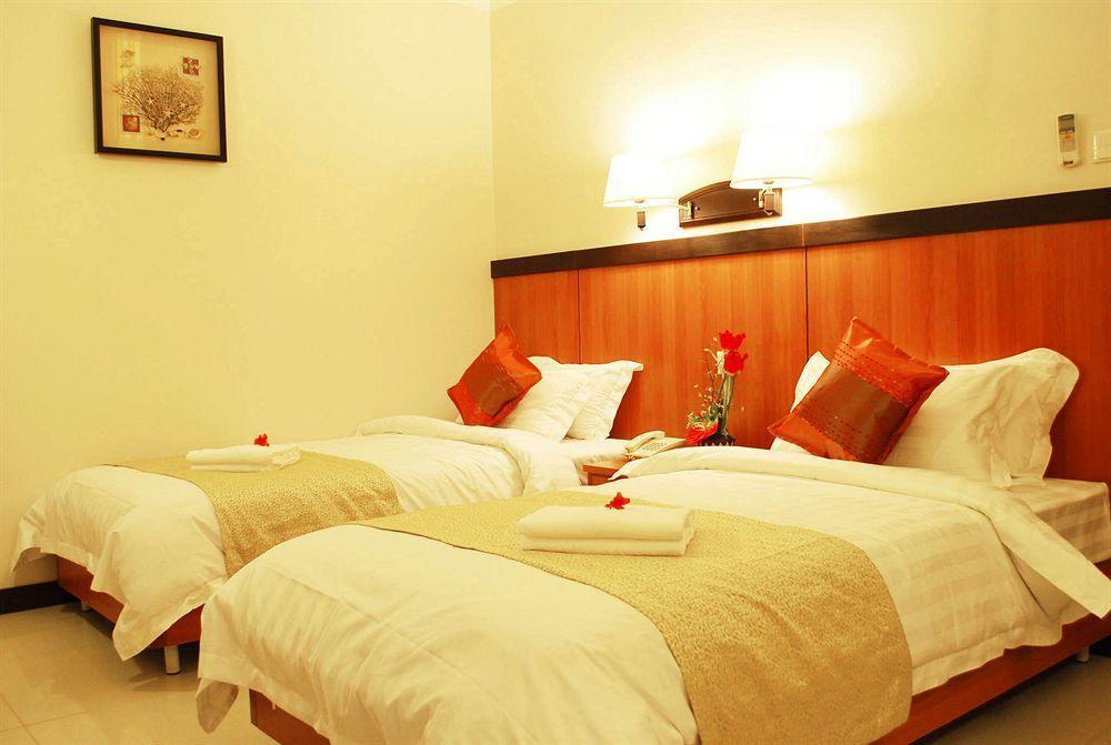 The Orchard Cebu Hotel & Suites Powered By Cocotel Mandaue Eksteriør billede