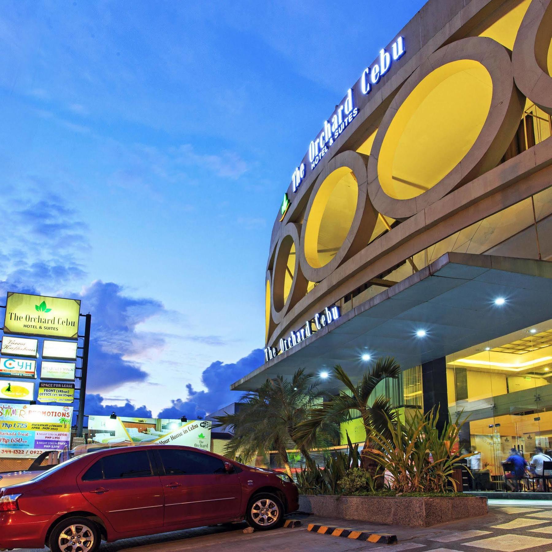 The Orchard Cebu Hotel & Suites Powered By Cocotel Mandaue Eksteriør billede